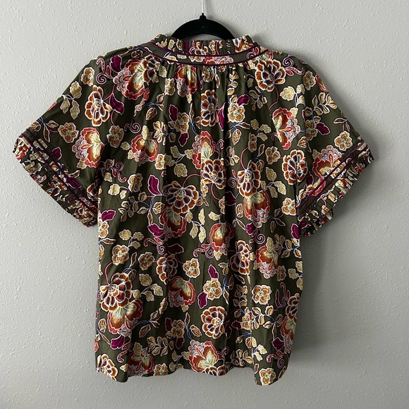 Democracy Multicolor Floral Blouse - Picture 2 of 8